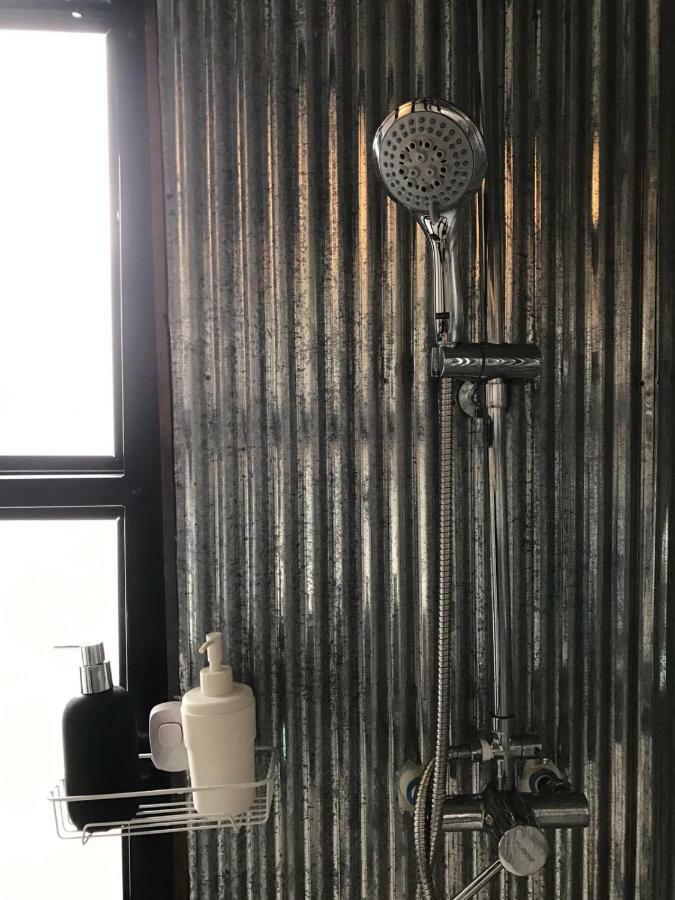 ラムプーン Pickbaanホステル エクステリア 写真